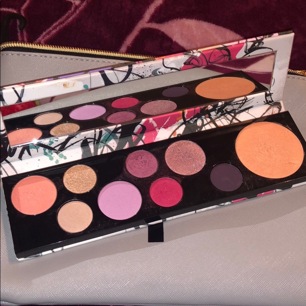 💗MAC fashion fanatic💗